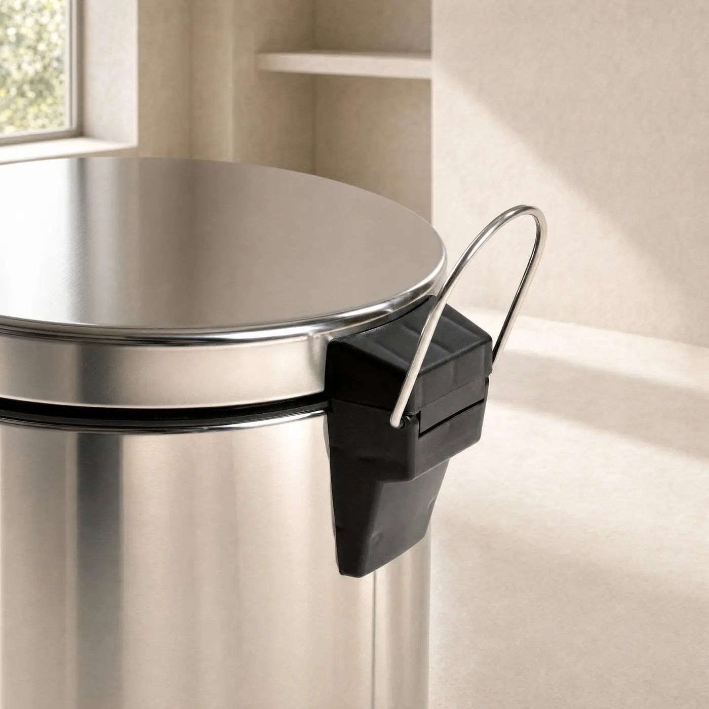 Inox Pedal Bin, foto 1